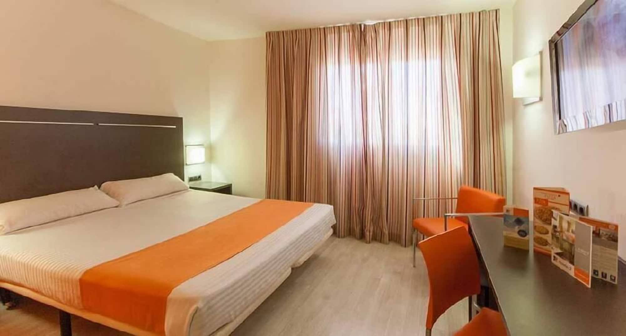 Hotel H2 Авила Номер фото